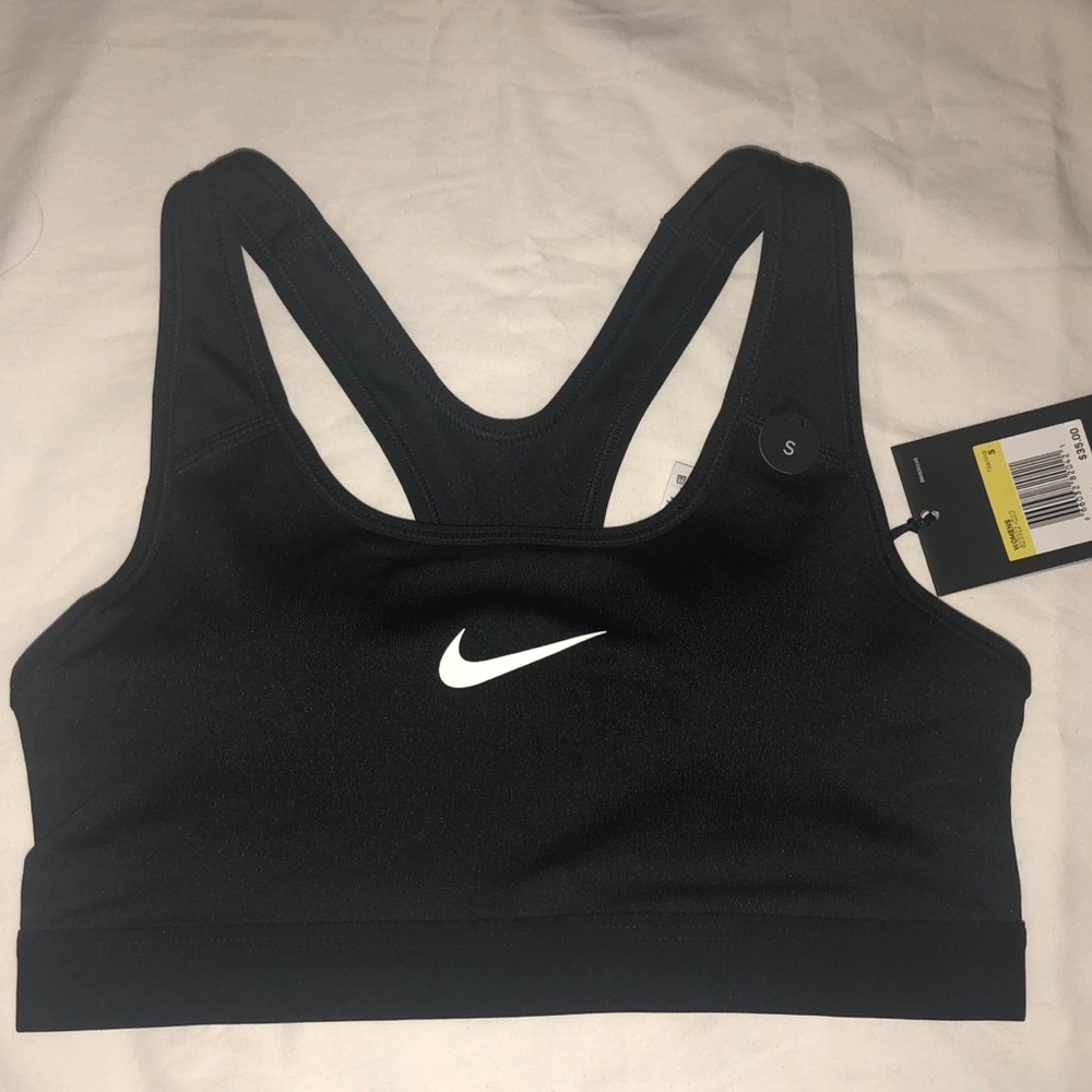 Nike pro sports bra